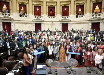 Parlamentarias de 19 países y representantes de parlamentos regionales intercambiaron experiencias y desafíos de la Agenda Regional de Género durante el #ForoParlamentario realizado en el marco de la #XVConferenciaMujerALC 2022.Foto:ONU Mujeres/Demian Marchi
